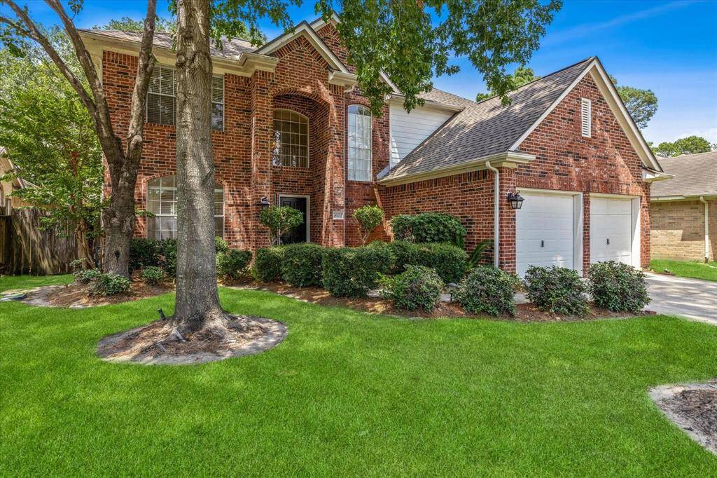 Welcome to 10322 Dyer Glen.
