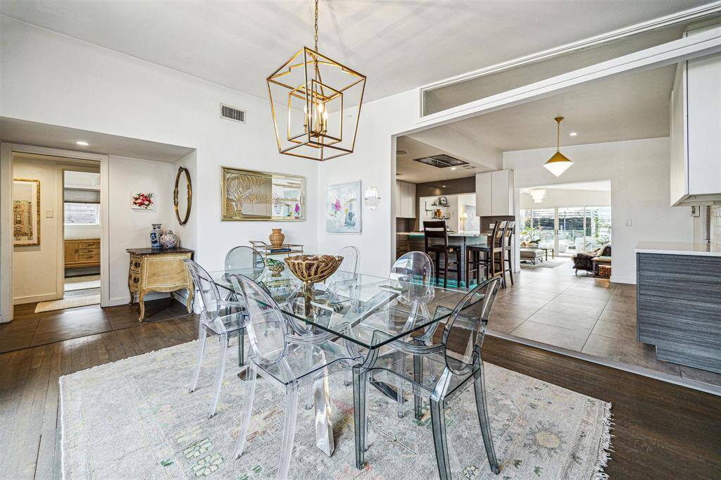 The transom window above the entry into the kitchen and a great architectural feature.
