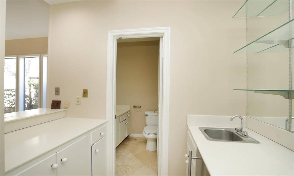 Another picture of the wet bar and full bath