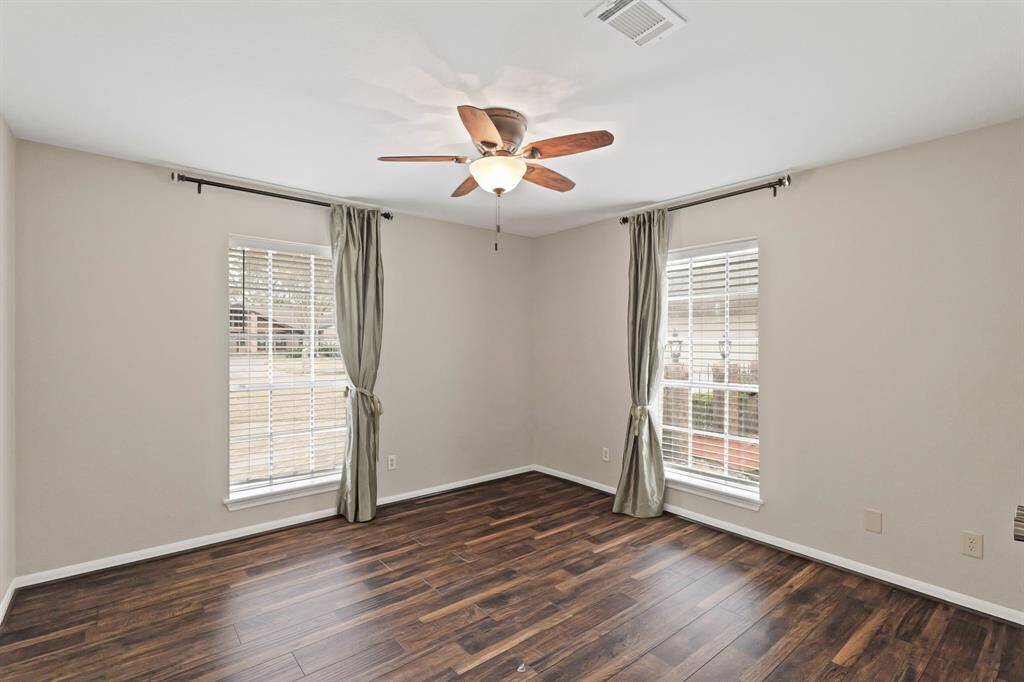 Secondary Bedroom