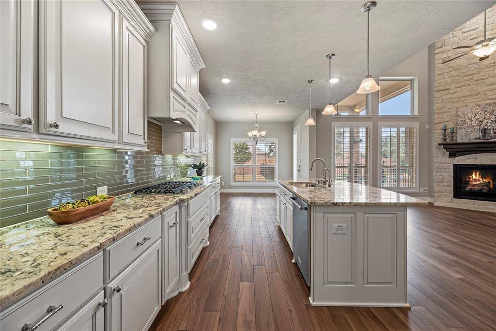 Don't miss what's going on in the living room while you're cooking - perfect for entertaining!