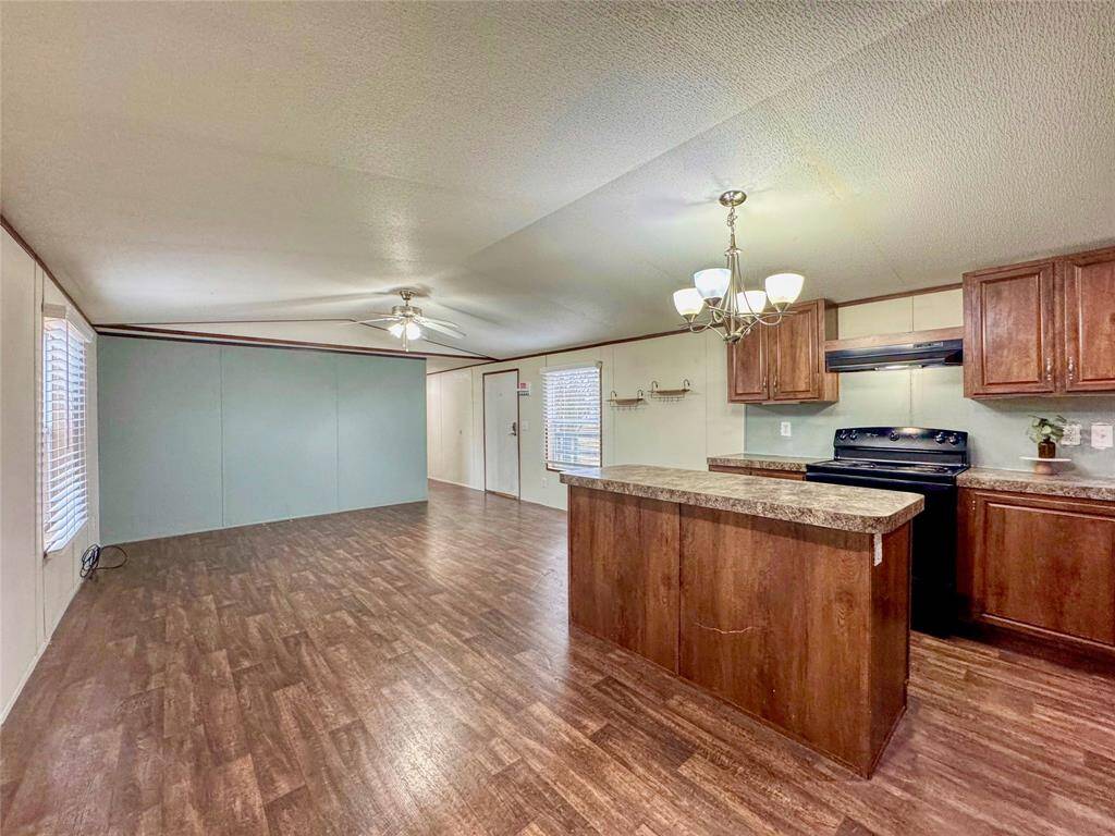 Kitchen/Living room