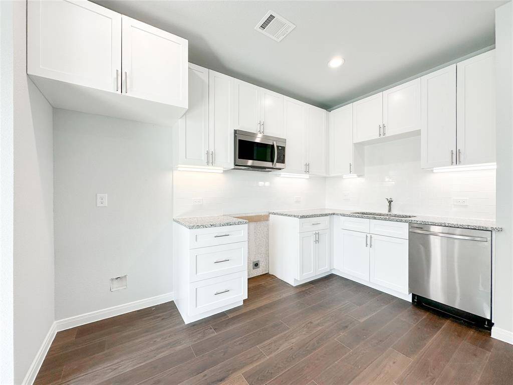 this picture is from the model home which was sold already, the floorplan is very similar