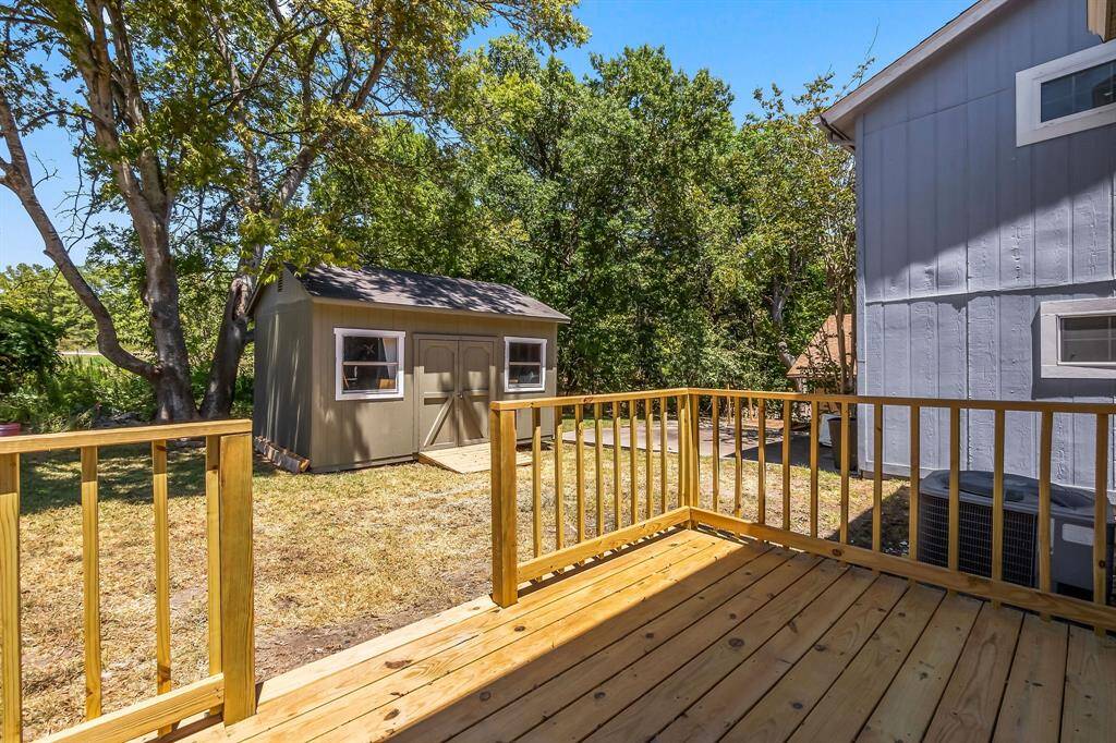 From the living area you can flow to the outdoors - enjoy the back deck or yard