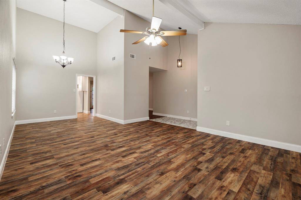 LIVING ROOM/DINING AREA