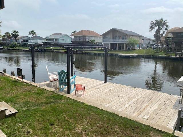Large fishing dock