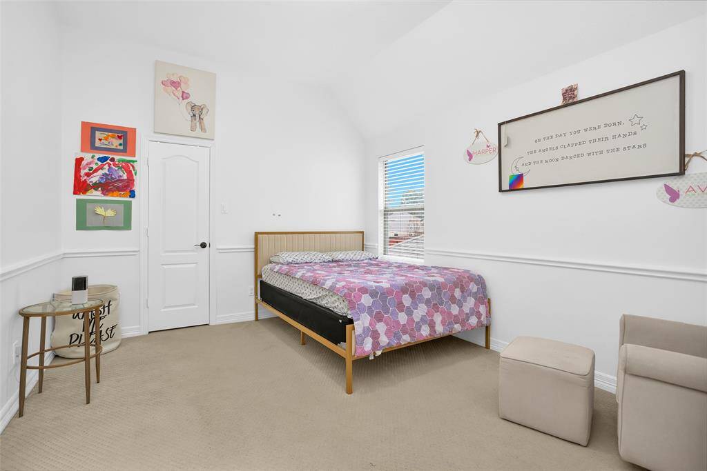 Third bedroom.
