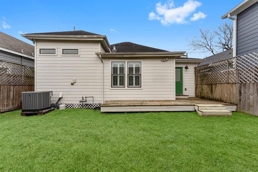 Another view of the backyard and patio.