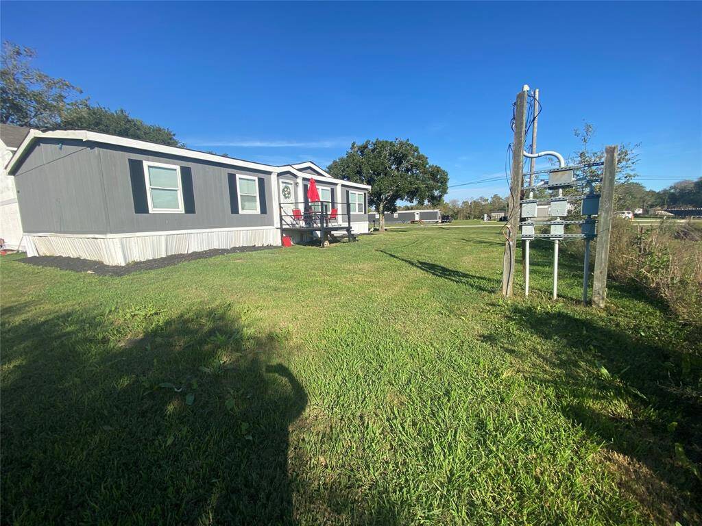1500 sf 3br 2 bath