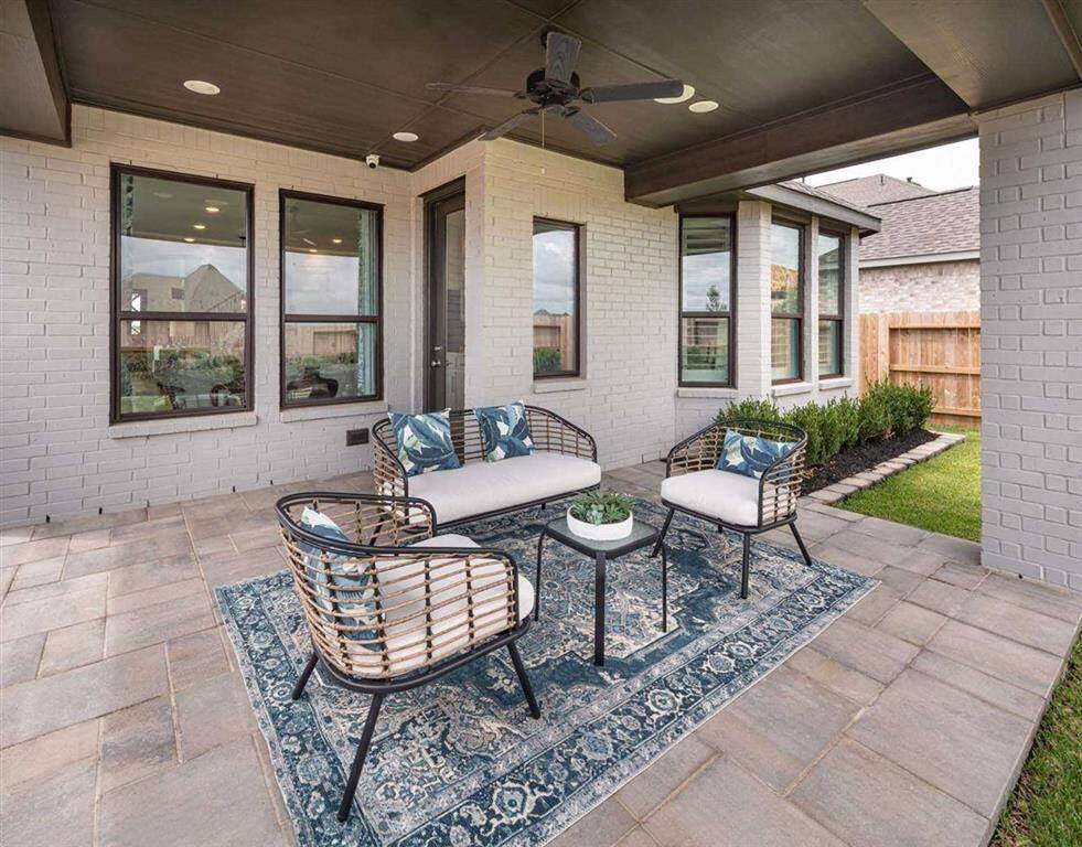 Everleigh Enhanced Patio