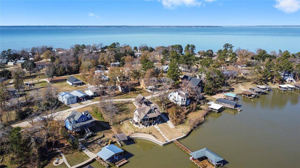 Stunning location on the peninsula