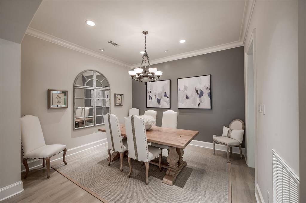 Dining room