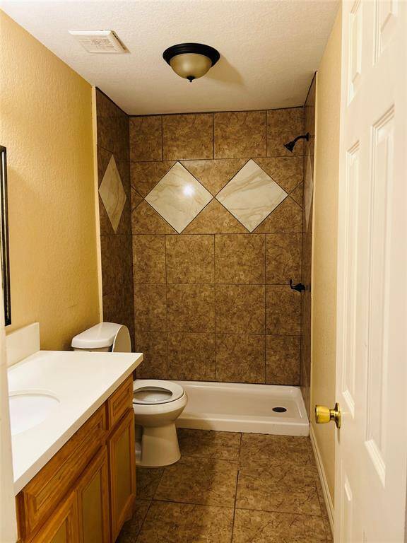 Secondary restroom