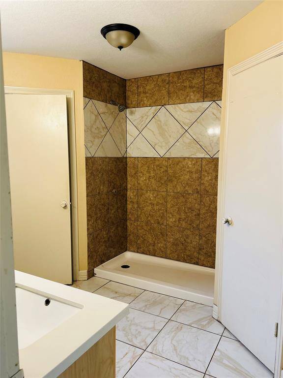Primary restroom