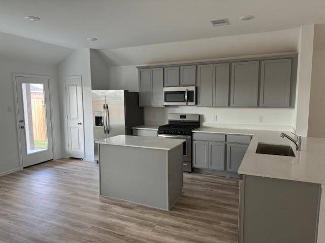 Amazing Kitchen has 36'' Designer Cabinets