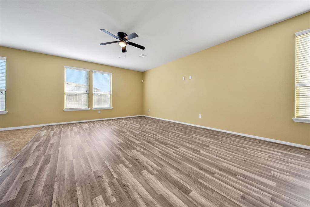 Lots of options to configure your furniture.