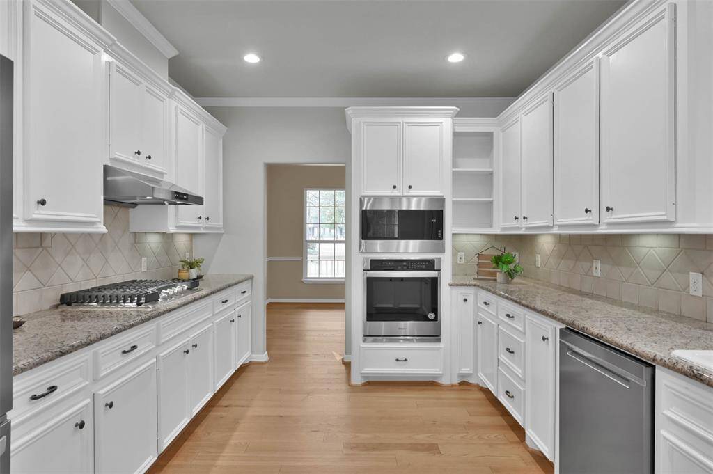 Another view of the kitchen- TONS of cabinets!