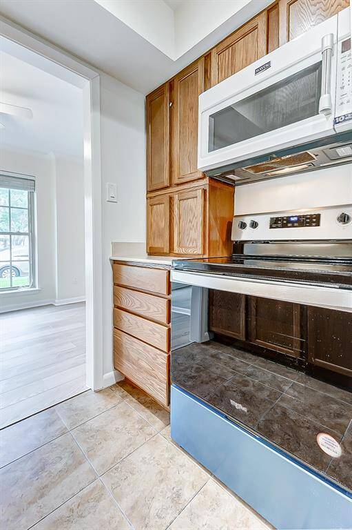 Floor 1 - Kitchen