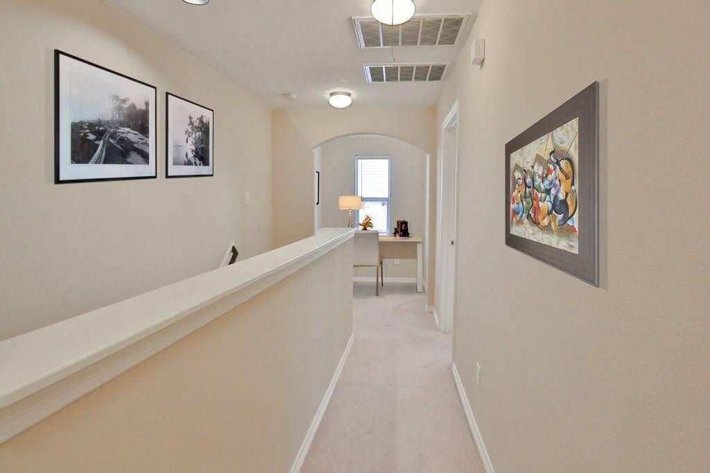 Office nook right outside of Master bedroom
