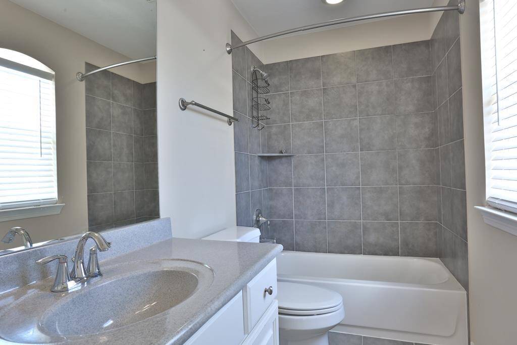 Full bath