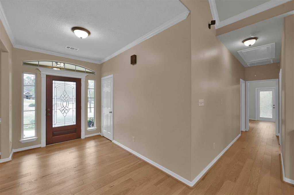 Spacious and inviting entryway.