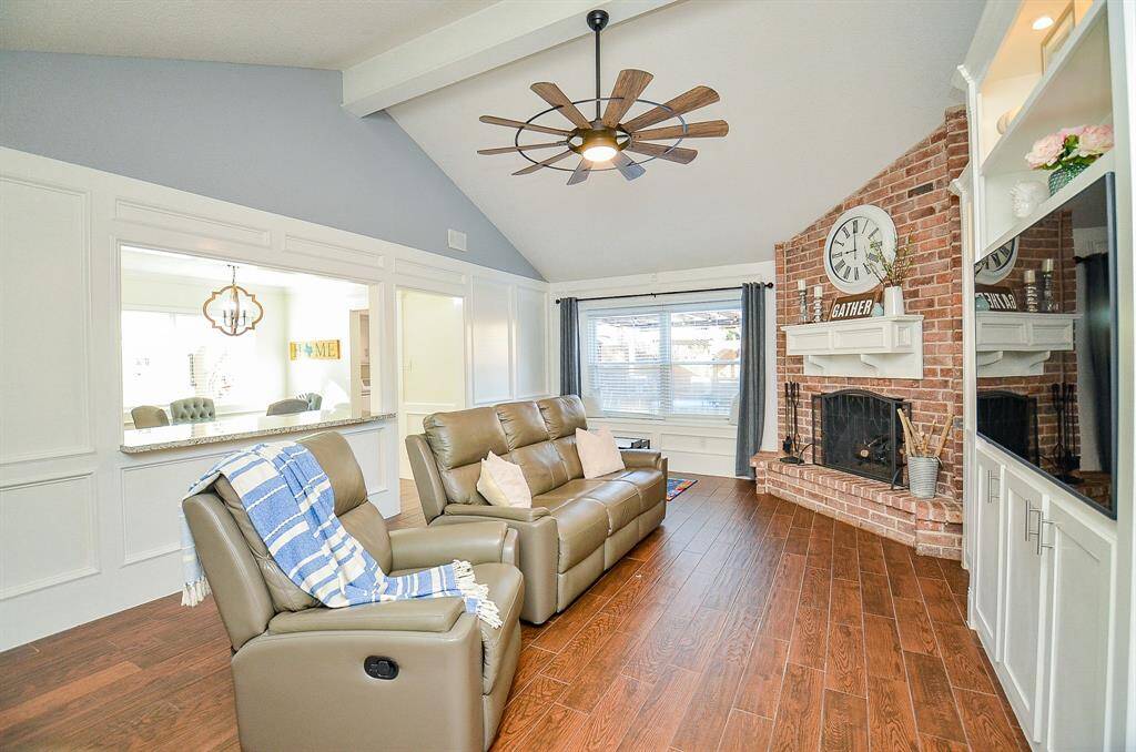 This home as loads of upgrades.