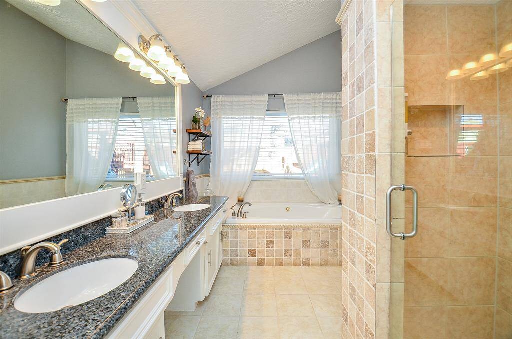 Dual sinks in the master bathroom.