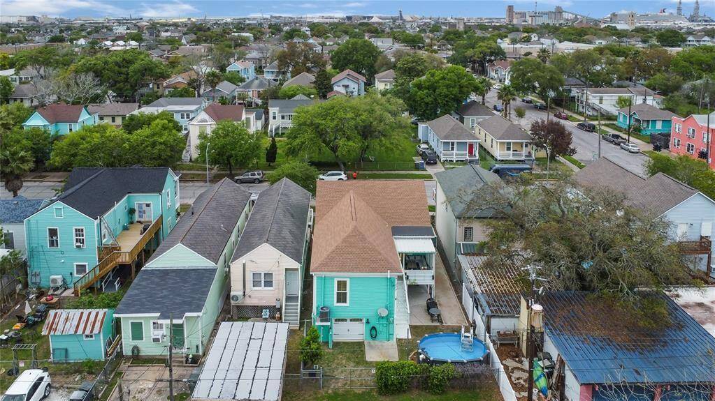 Drone shot of Back of House!