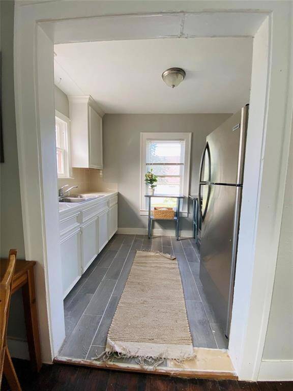 Garage Apt C