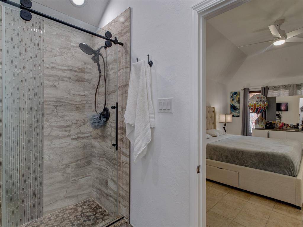Master Bath / Shower