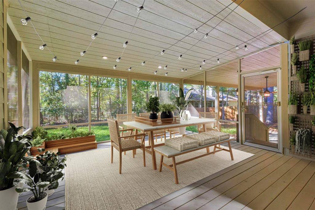 Screened covered porch
