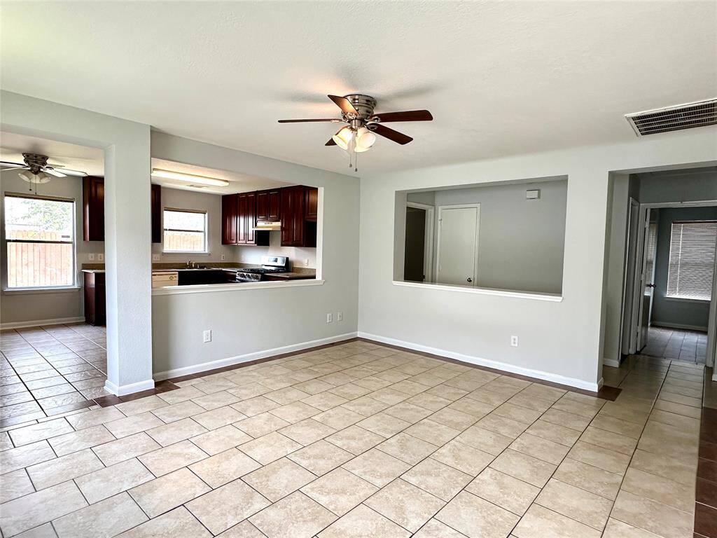 Great open concept living!