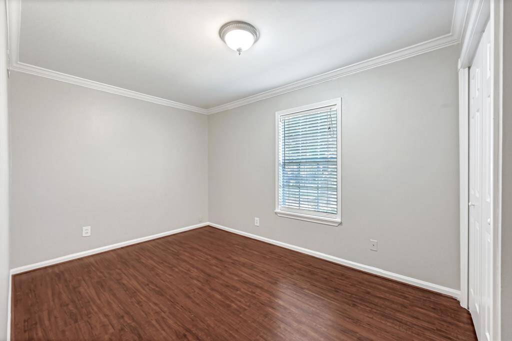 secondary bedroom