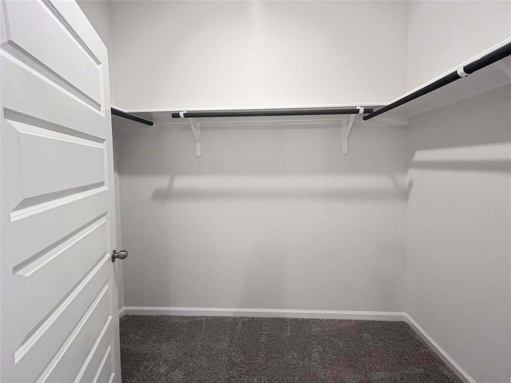 Owner's Suite Walk-in Closet