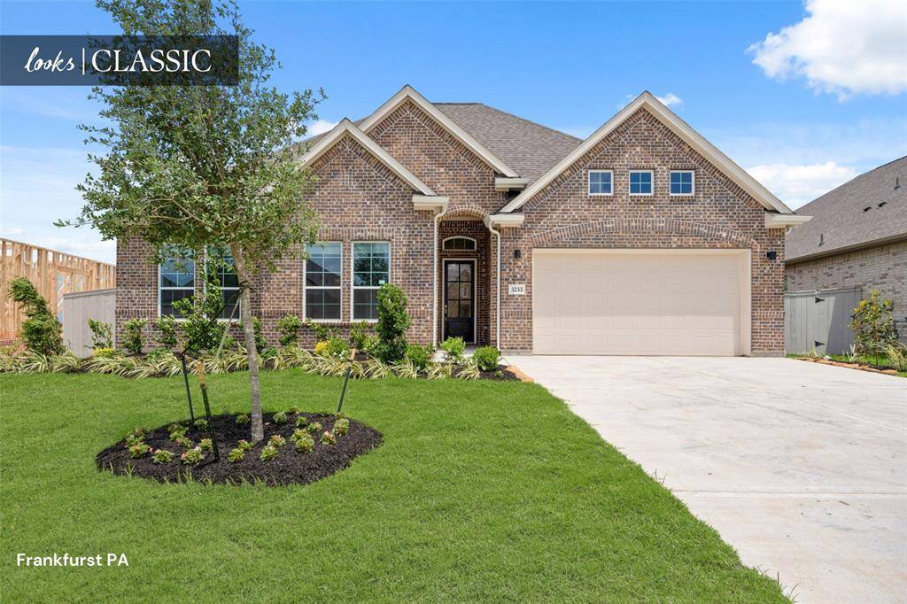 Stunning Frankfurt home design with elevation PA built by K. Hovnanian Homes in beautiful Westland Ranch.