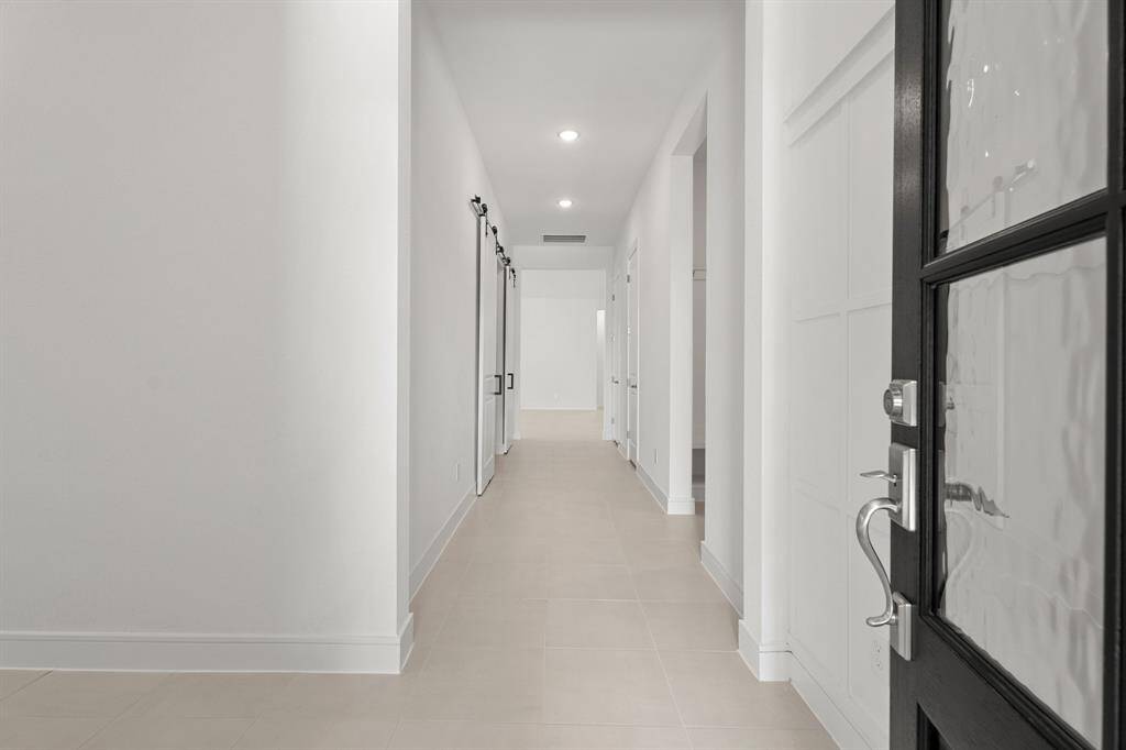 Inviting foyer with feature wall