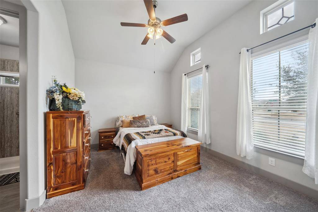 Second bedroom
