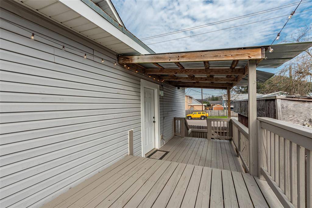 COVERED BACK PORCH