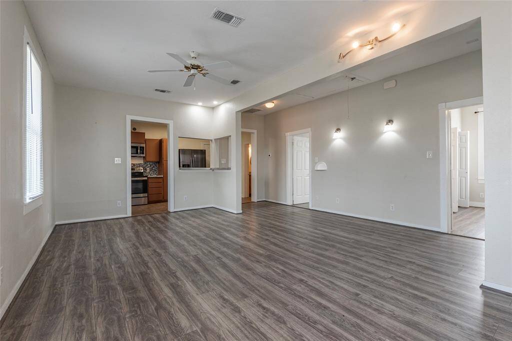 OPEN CONCEPT
