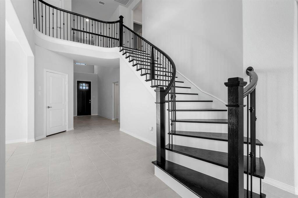 Gorgeous view of your Stairs.