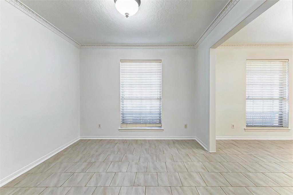 No matter how you choose to use this space, this flexible area enhances the home's functionality and provides endless possibilities to fit your lifestyle.