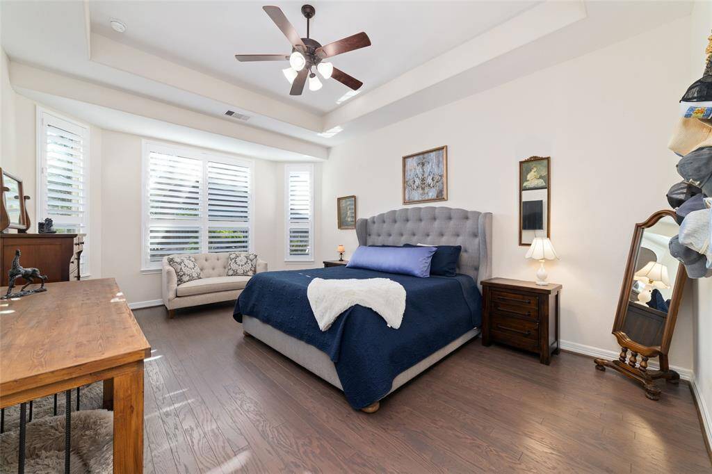 Primary suite
