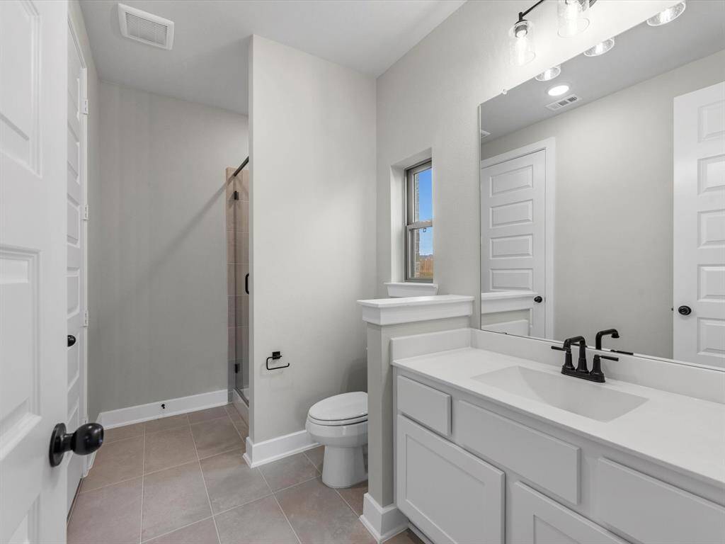 Representative photo. Home under construction. Design selections and colors may vary.