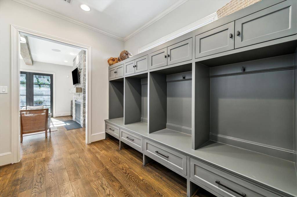 The large Mud Room is located off the Den and near the garage entry. There is also a spacious, walk-in, "Christmas"  closet directly across from the Mud Room.