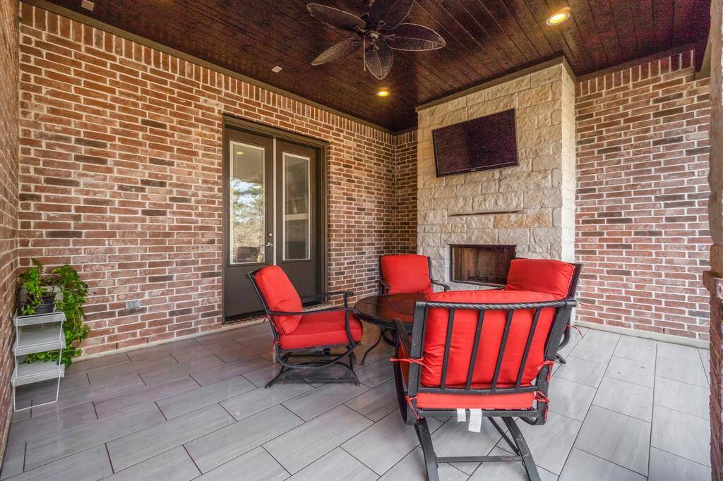 OUTSIDE FIRE PLACE