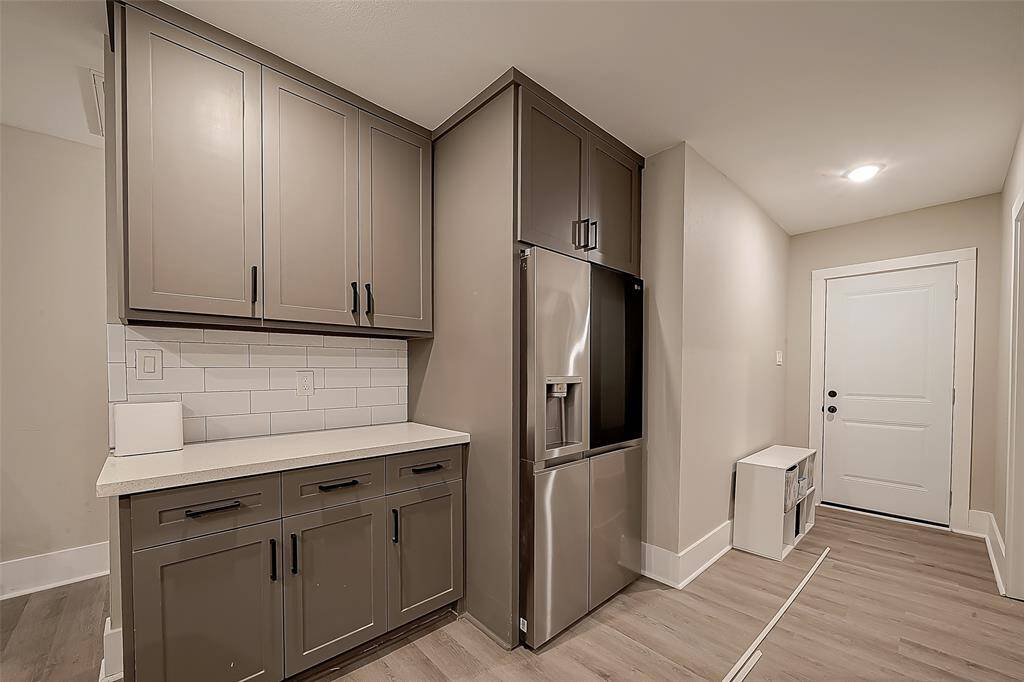STAINLESS APPLIANCES