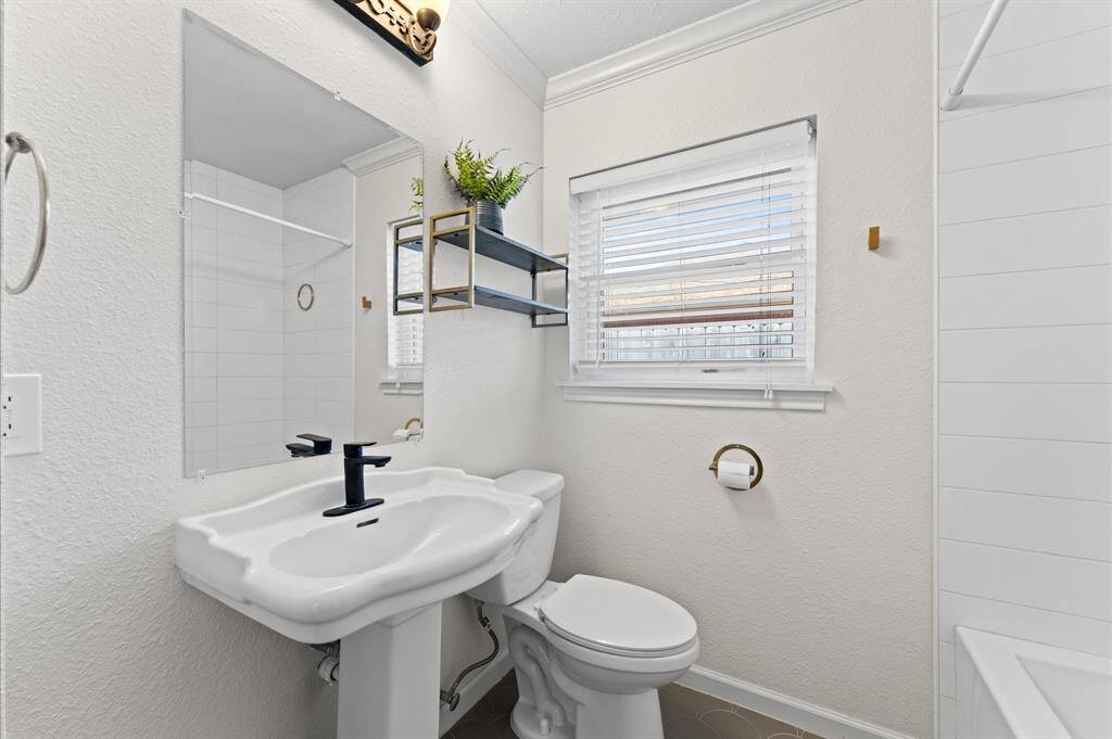 Bathrooms were renovated in 2019 and PEX plumbing installed.