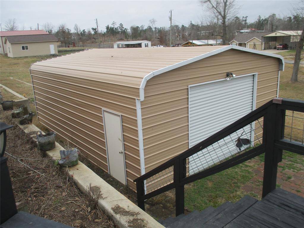 20x25 garage/storage on 2nd lot