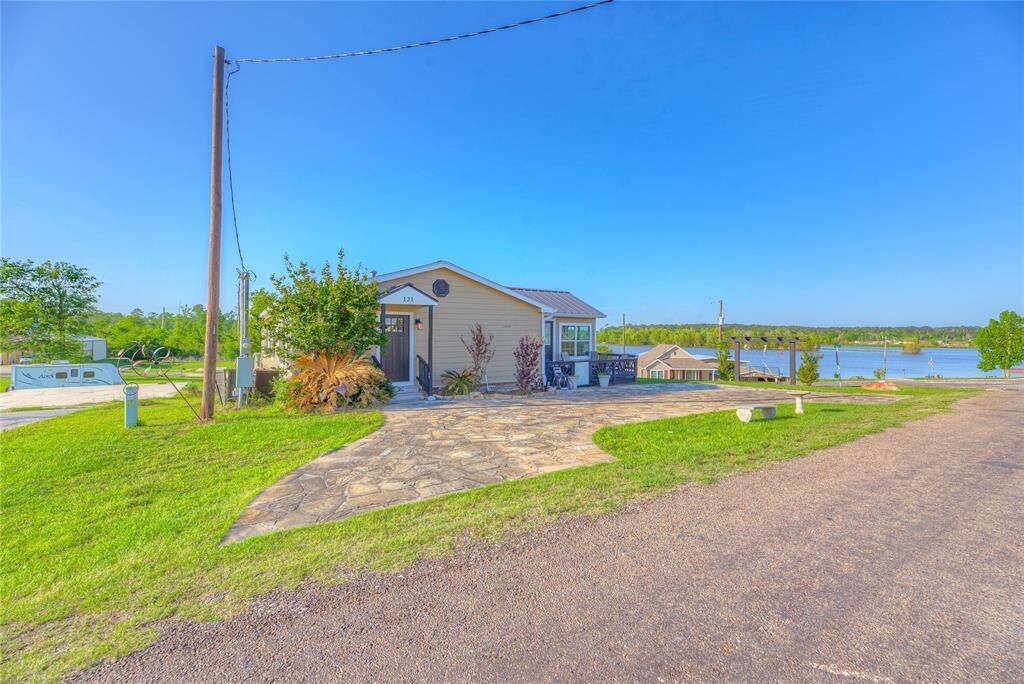 Property Image 38