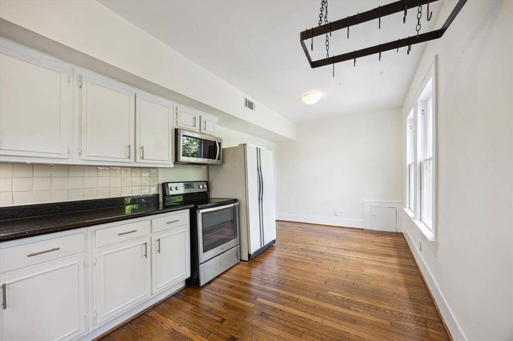 Kitchen area.